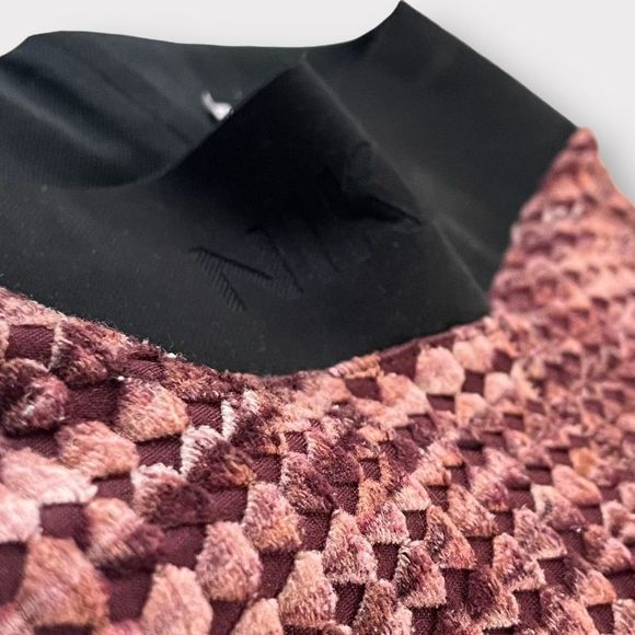 Nike Pro Hyperwarm Brushed Fleece Training Tights Small Ox Blood Womens Leggings - Picture 4 of 8